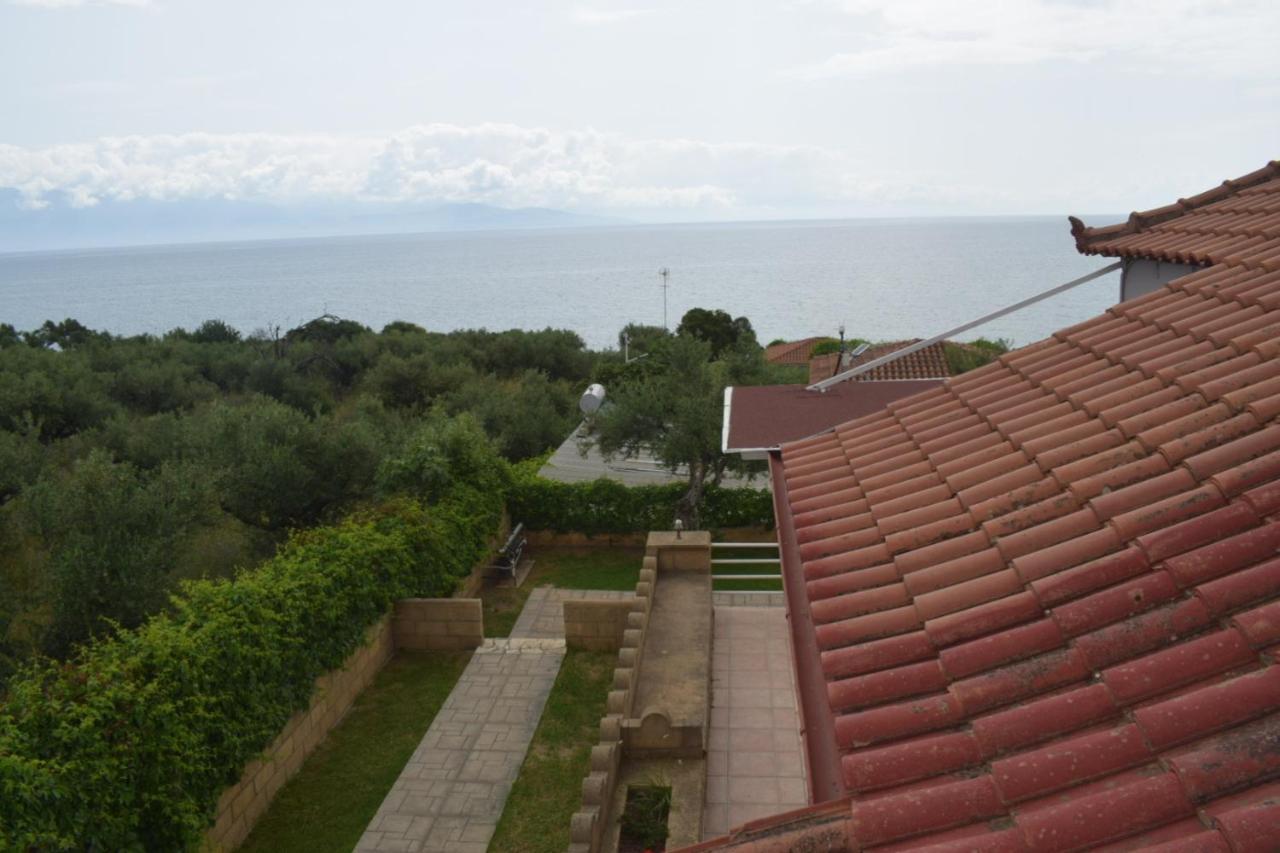 Alexandros Seaside Family Apartments & Villas - Paradise, 7' From Petalidi Kalamaki Kültér fotó
