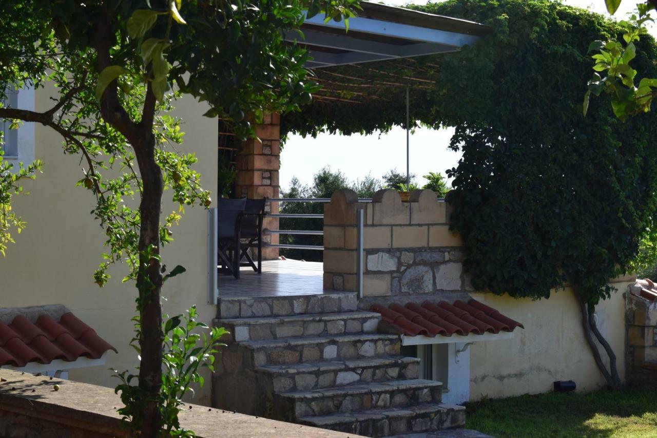 Alexandros Seaside Family Apartments & Villas - Paradise, 7' From Petalidi Kalamaki Kültér fotó