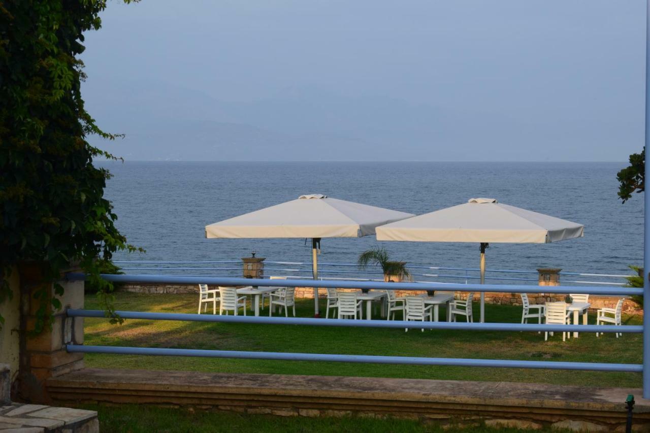 Alexandros Seaside Family Apartments & Villas - Paradise, 7' From Petalidi Kalamaki Kültér fotó